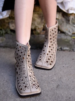 Artmu originalni kvadratnom sandale s ravnim dnom rimski strme čizme выдалбливают Ženske cipele od prave kože cipele ručne izrade Crna 190